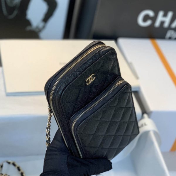Chanel Replica Phone Bag with Chain - Stylish & Elegant B01963 - Image 11