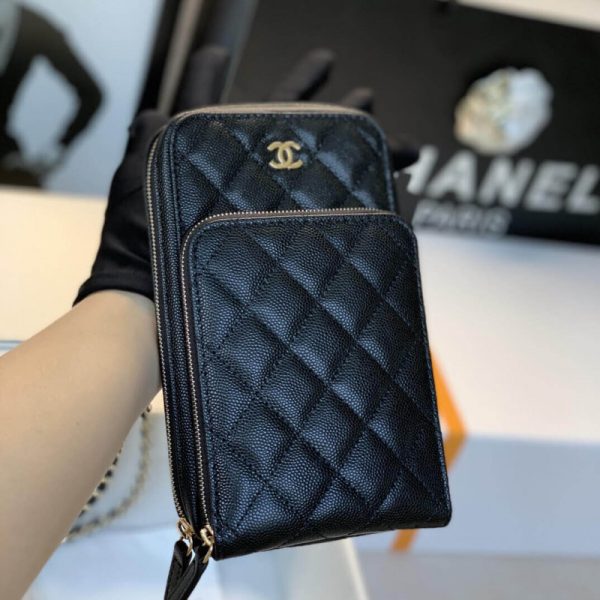 Chanel Replica Phone Bag with Chain - Stylish & Elegant B01963 - Image 6