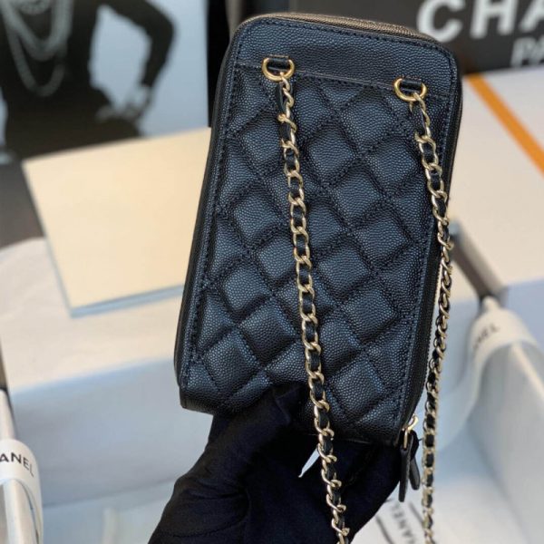 Chanel Replica Phone Bag with Chain - Stylish & Elegant B01963 - Image 7