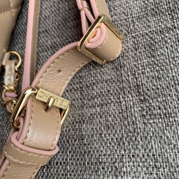 Chanel Quilted Caviar Clafskin Waist Bag Replica AS0556 - Image 7