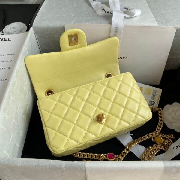 Chanel Resin Flap Bag Replica - Elegant Style As2380 - Image 8