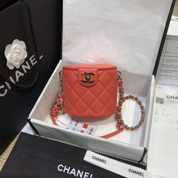 Chanel Round Vanity Case Replica – Stylish & Luxurious Design - Image 2