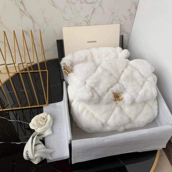 Chanel Shearling Flap Bag Replica – Luxe Lambskin Design - Image 2