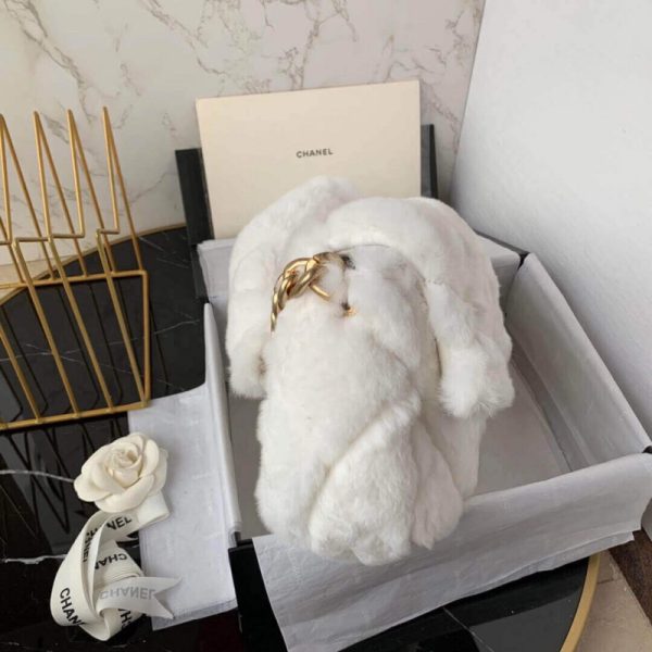 Chanel Shearling Flap Bag Replica – Luxe Lambskin Design - Image 3