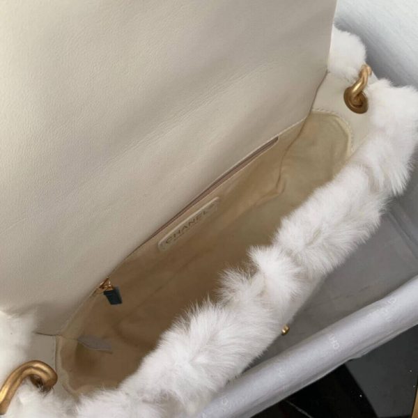 Chanel Shearling Flap Bag Replica – Luxe Lambskin Design - Image 8