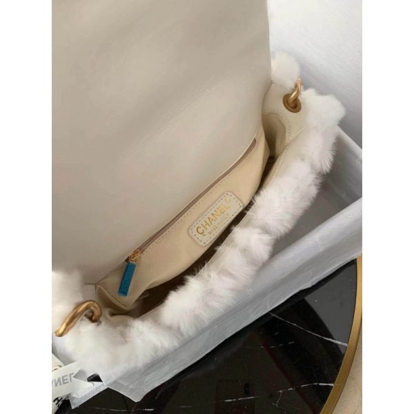 Chanel Shearling Flap Bag Replica – Luxe Lambskin Design - Image 9