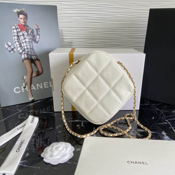 Replica Chanel Small Diamond Bag in Grained Calfskin - Image 4