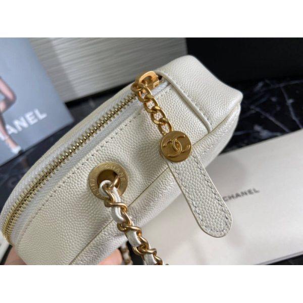 Replica Chanel Small Diamond Bag in Grained Calfskin - Image 7