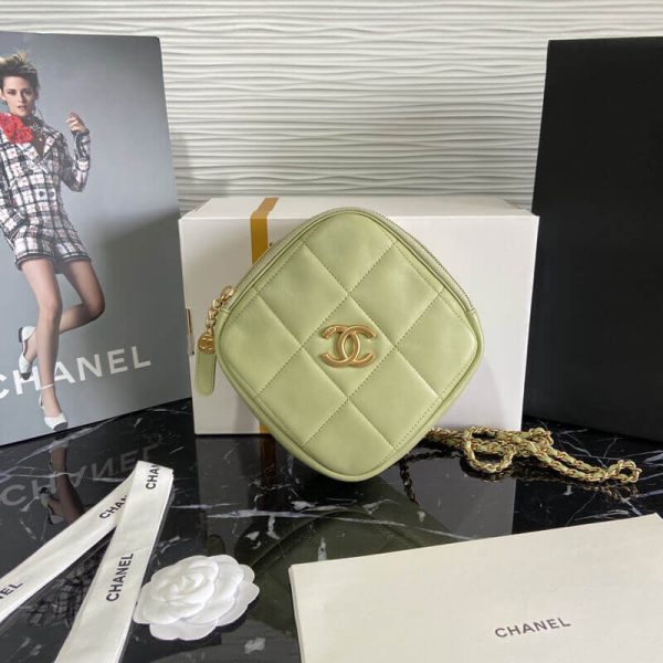 Replica Chanel Small Diamond Lambskin Bag As2201 - Image 4