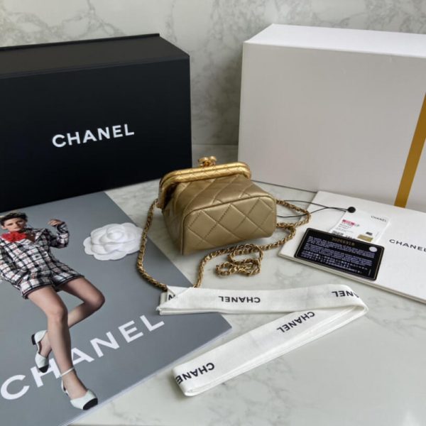 Chanel Lambskin Kiss-Lock Replica Bag As1885 – Small & Stylish - Image 4