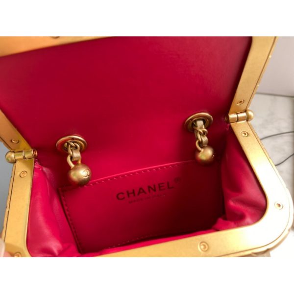 Chanel Lambskin Kiss-Lock Replica Bag As1885 – Small & Stylish - Image 7