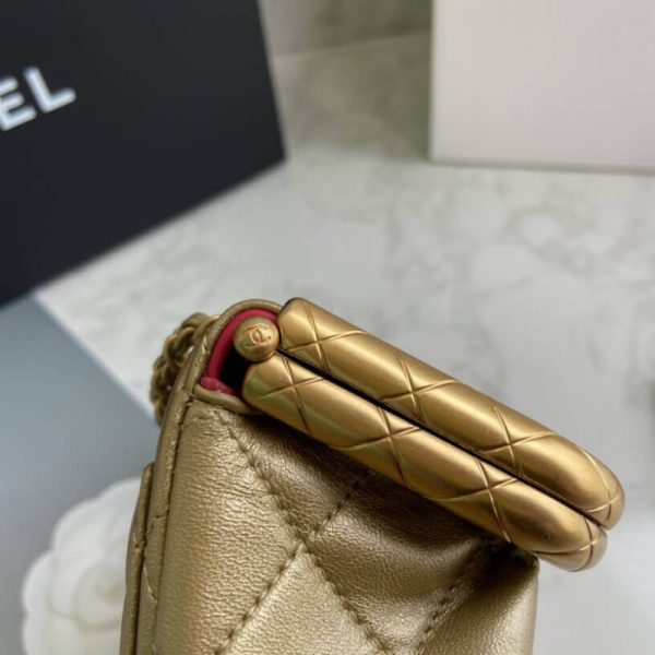 Chanel Lambskin Kiss-Lock Replica Bag As1885 – Small & Stylish - Image 10