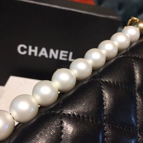 Chanel Pearl Chain Flap Bag Replica - Stylish & Elegant - Image 6