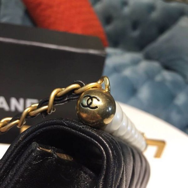 Chanel Pearl Chain Flap Bag Replica - Stylish & Elegant - Image 8