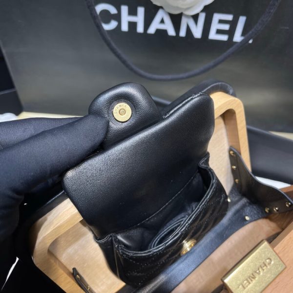 Chanel Vanity Case Replica: Beige & Black Beech Wood Design - Image 15