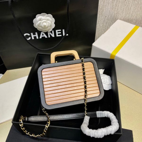Chanel Vanity Case Replica: Beige & Black Beech Wood Design - Image 6