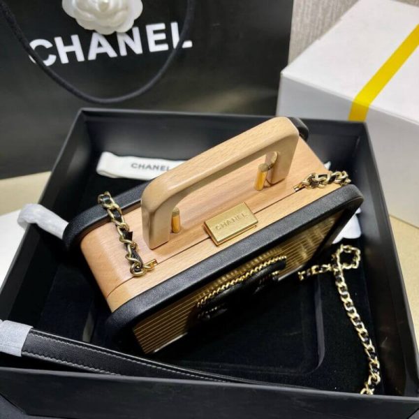 Chanel Vanity Case Replica: Beige & Black Beech Wood Design - Image 7