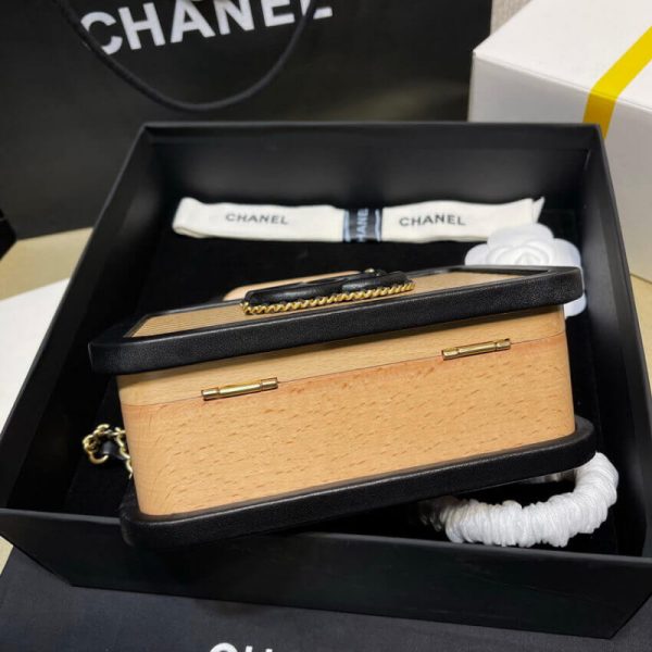 Chanel Vanity Case Replica: Beige & Black Beech Wood Design - Image 8