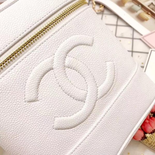 Vintage Chanel Caviar Cosmetic Bag A12 Replica - Image 5