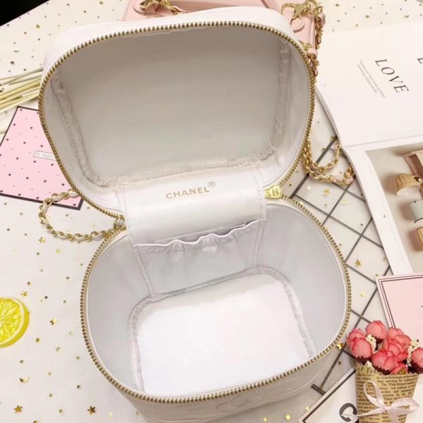 Vintage Chanel Caviar Cosmetic Bag A12 Replica - Image 8