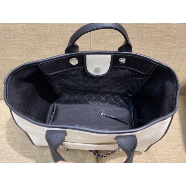 Chanel Replica Deauville Wool Felt Shopping Bag White/Black - Image 8