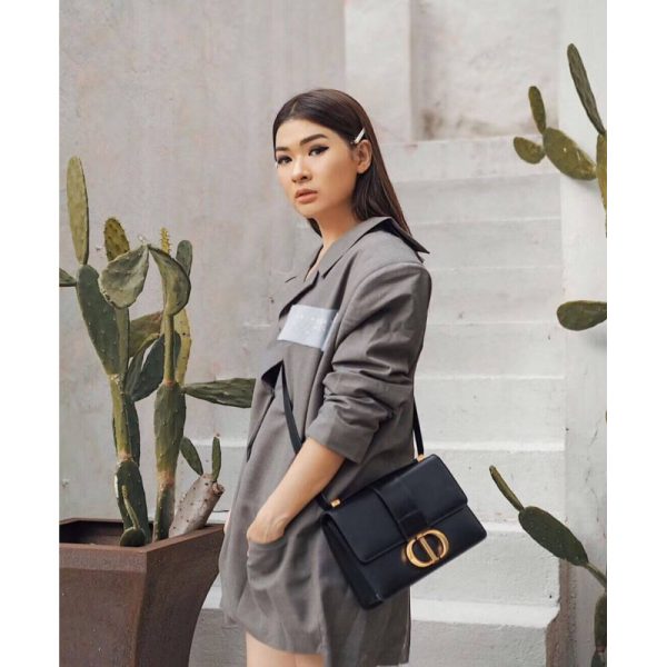 Replica Dior 30 Montaigne Calfskin Bag M9203 - Image 2