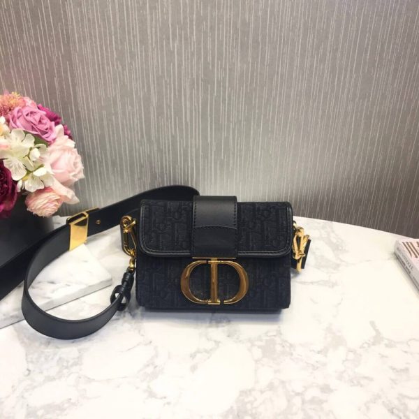 Replica Dior 30 Montaigne Oblique Jacquard Box Bag M9204 - Image 2