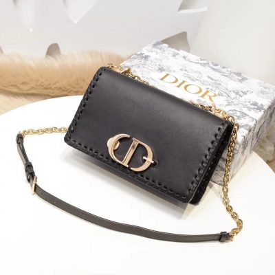 Replica Dior 30 Montaigne Calfskin Flap Chain Bag M9220
