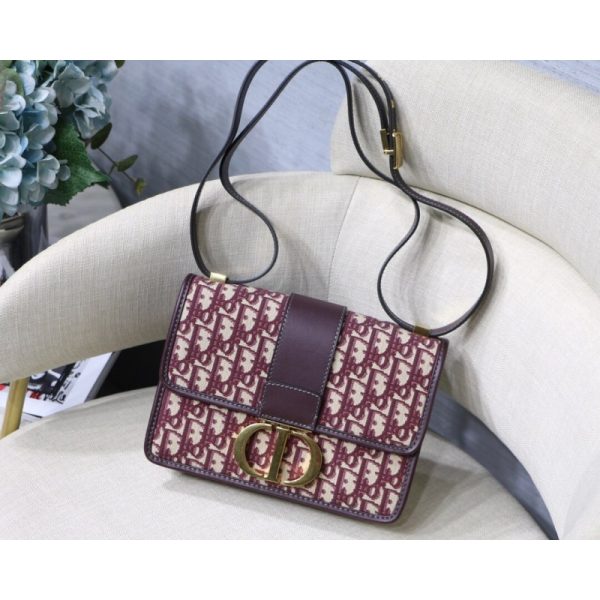 Replica Dior Oblique Montaigne Bag M9203 - Image 2