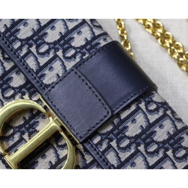 Replica Dior 30 Montaigne Jacquard Clutch Bag M9206 - Image 5