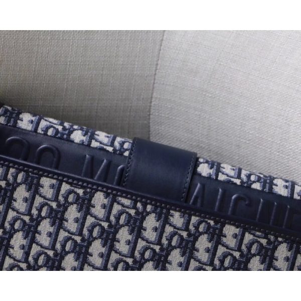 Replica Dior 30 Montaigne Jacquard Clutch Bag M9206 - Image 7