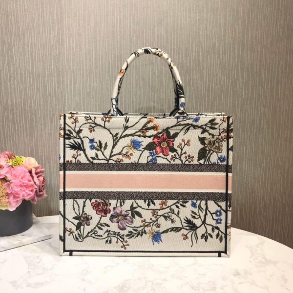 Replica Dior Book Tote Rosa Mutabilis Multicolor Embroidery M1286 - Image 2
