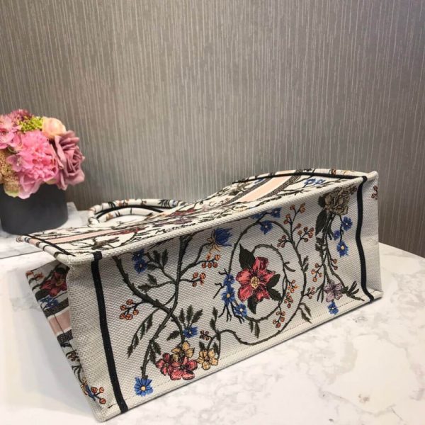 Replica Dior Book Tote Rosa Mutabilis Multicolor Embroidery M1286 - Image 7