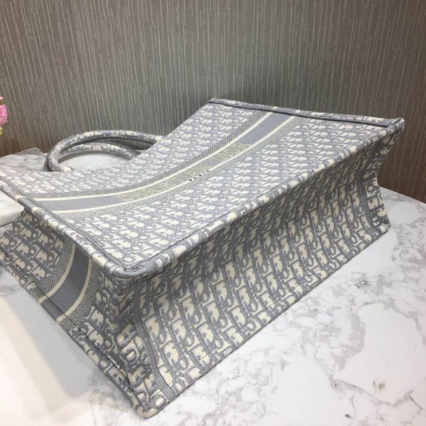 Replica Christian Dior Oblique Book Tote M1286 - Image 9