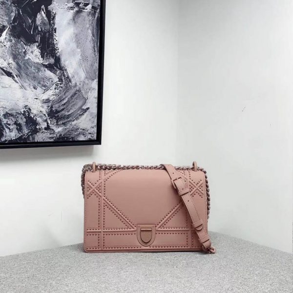 Replica Dior Calfskin Diorama Ultra Bag M0422 | Luxury Style