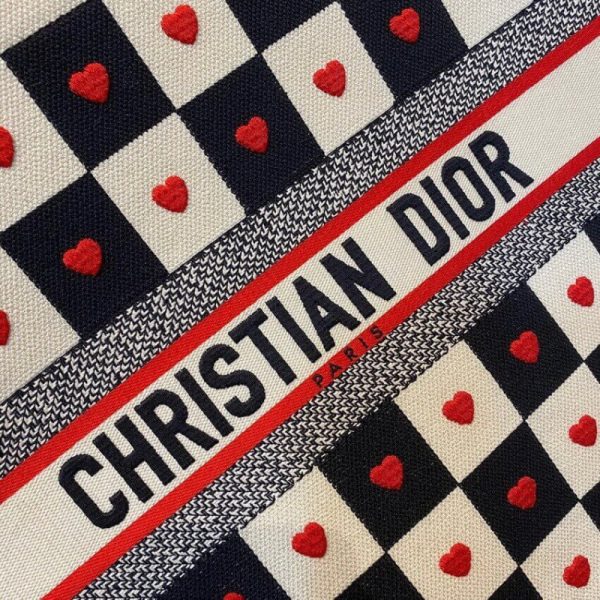 Replica Christian Dior Dioramour Chess Heart Book Tote M1286 - Image 3
