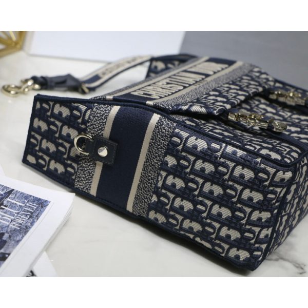 Replica Dior Medium Diorcamp Bag – Blue Oblique Embroidery M1240 - Image 12