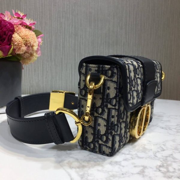 Replica Dior Oblique 30 Montaigne Box Bag M9204 - Image 9