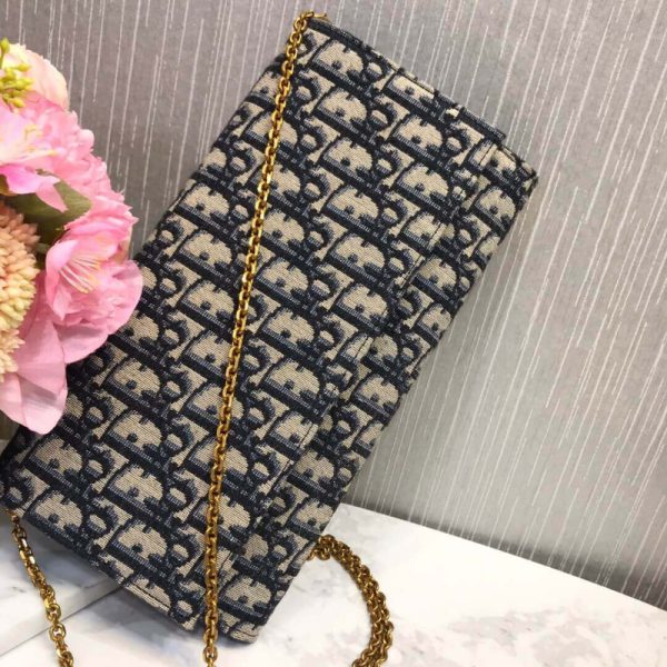 Replica Dior Oblique Chain Clutch Bag S5401 | Stylish & Chic - Image 8