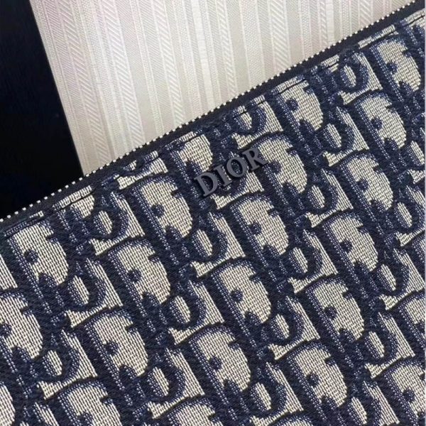Replica Christian Dior Oblique Pouch 2OBC | Stylish Trendy Handbag - Image 7