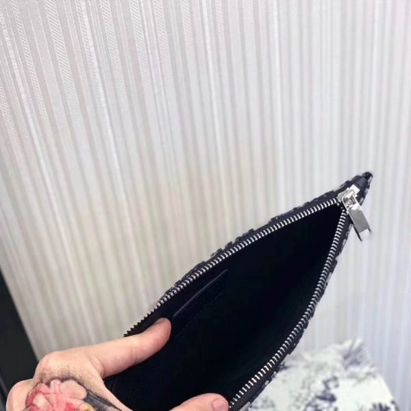 Replica Christian Dior Oblique Pouch 2OBC | Stylish Trendy Handbag - Image 9