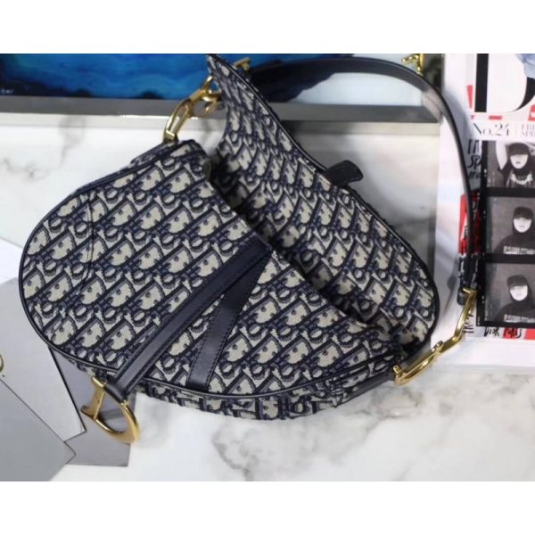 Replica Dior Oblique Saddle Bag M0446 | Stylish Luxury Dupe - Image 9