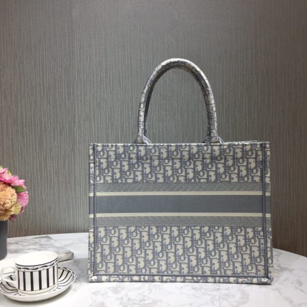 Christian Dior Small Book Tote Oblique Replica M1296 - Image 4
