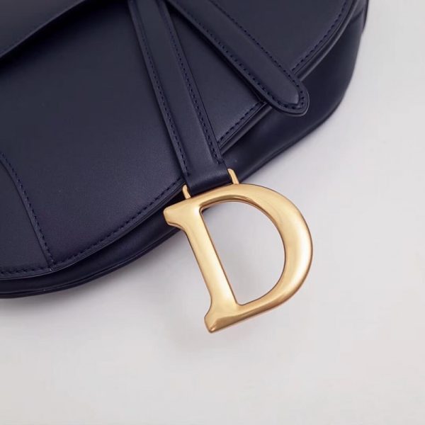 Replica Dior Calfskin Saddle Bag M0446 - Timeless Elegance - Image 2