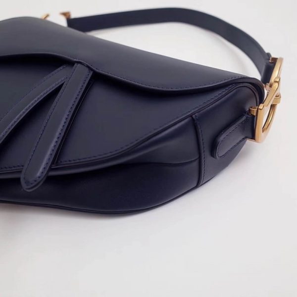 Replica Dior Calfskin Saddle Bag M0446 - Timeless Elegance - Image 3