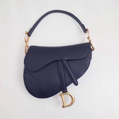 Replica Dior Calfskin Saddle Bag M0446 - Timeless Elegance