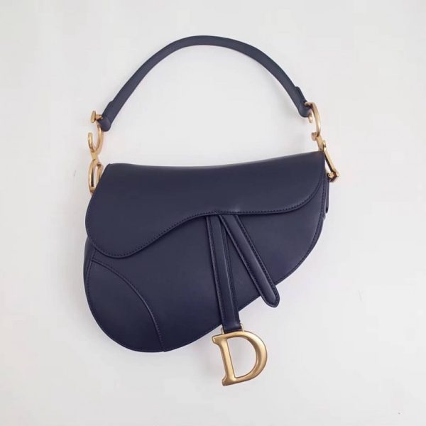 Replica Dior Calfskin Saddle Bag M0446 - Timeless Elegance