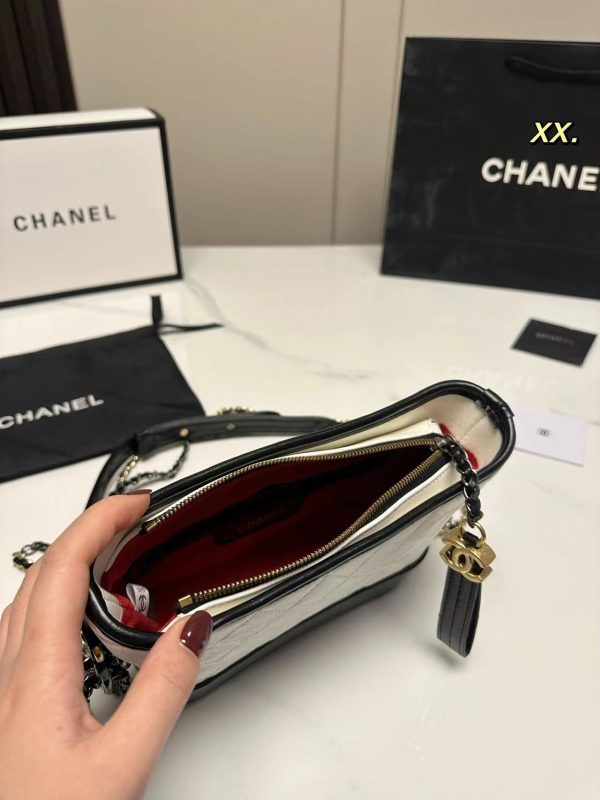 Replica Chanel Gabrielle Small Hobo Bag A91810 - Image 4