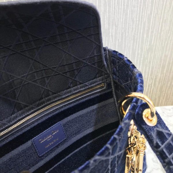 Replica Dior Lady D-Lite Embroidered Velvet M0565O Bag - Image 11