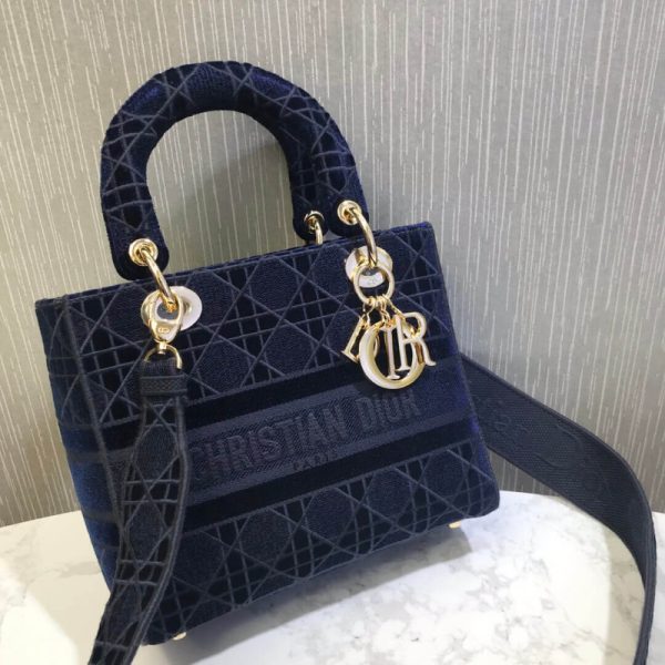 Replica Dior Lady D-Lite Embroidered Velvet M0565O Bag - Image 5